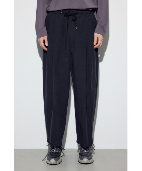 AZUL by moussy(アズールバイマウジー)の「パラシュートパンツ(スラックス・メンズ・ブラック/カーキ/ベージュ・MEDIUM/LARGE)」の7枚目の写真