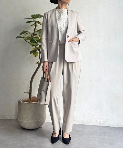 un dix cors（アンディコール）の「360度ストレッチテーパードパンツ（その他パンツ・レディース・グレイッシュベージュ/ブラック/イエロー/ネイビー・FREE）」の20枚目の写真