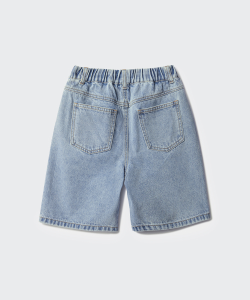 MUSINSA STANDARD KIDS（ムシンサスタンダードキッズ）の「ワンタックワイドデニムショーツ [ライトインディゴ]（その他パンツ・レディース・その他・110/120/130/140/150/160/100）」の4枚目の写真