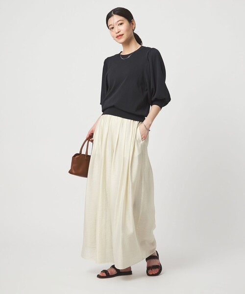 green label relaxing(グリーンレーベルリラクシング)の「【WEB限定】<at ease>袖ボリューム ニット ウォッシャブル 接触冷感 UVカット 遮熱(ニット/セーター・レディース・ブラック/ホワイト/ダークブラウン/イエロー・FREE)」の7枚目の写真