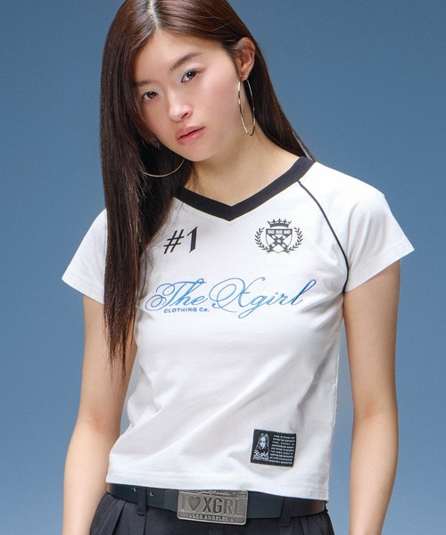 X-girl（エックスガール）の「THE X-GIRL UNIFORM S/S BABY TEE（Tシャツ/カットソー・レディース・ブラック/ホワイト/レッド・S/M）」の4枚目の写真