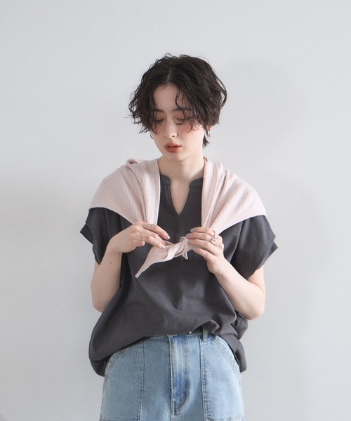 &. NOSTALGIA(アンドドットノスタルジア)の「キーネックオーバーサイズカットソー(Tシャツ/カットソー・レディース・ブラック/アイボリー/チャコールグレー・M)」の21枚目の写真