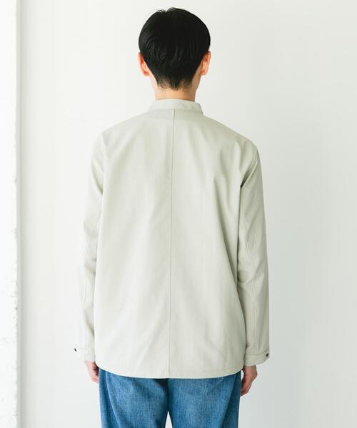 URBAN RESEARCH DOORS(アーバンリサーチドアーズ)の「『イージーケア/速乾/UVカット』クイックドライ ノーカラーライトブルゾン(ブルゾン・メンズ・ホワイト系その他/グリーン/チャコールグレー・LARGE/MEDIUM)」の6枚目の写真