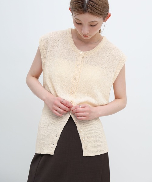 select MOCA(セレクトモカ)の「ウエストリブデザインノースリーブサマーニット(ニット/セーター・レディース・グレイッシュベージュ/ホワイト・FREE)」の2枚目の写真