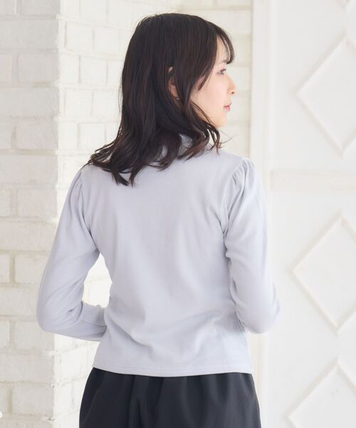 ems excite(エムズエキサイト)の「テレコインナーCT(Tシャツ/カットソー・レディース・ダークグレー/オフホワイト/ブラック/ブルー・FREE)」の17枚目の写真