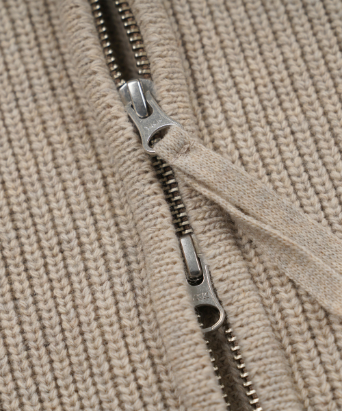 FRIZMWORKS(フリズムワークス)の「ULTRA HEAVYWEIGHT ZIP UP CARDIGAN _ OATMEAL(カーディガン/ボレロ・メンズ・その他・SMALL/MEDIUM/LARGE/X-LARGE)」の6枚目の写真