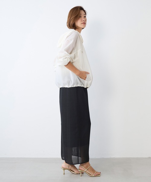 MICA&DEAL（マイカ＆ディール）の「シアーフーデットブルゾン（その他アウター・レディース・グレイッシュベージュ/ブラック/オフホワイト・FREE）」の10枚目の写真