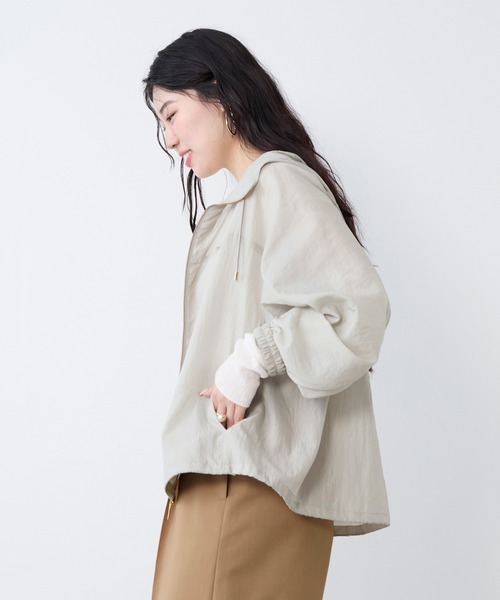 MICA&DEAL（マイカ＆ディール）の「シアーフーデットブルゾン（その他アウター・レディース・グレイッシュベージュ/ブラック/オフホワイト・FREE）」の15枚目の写真