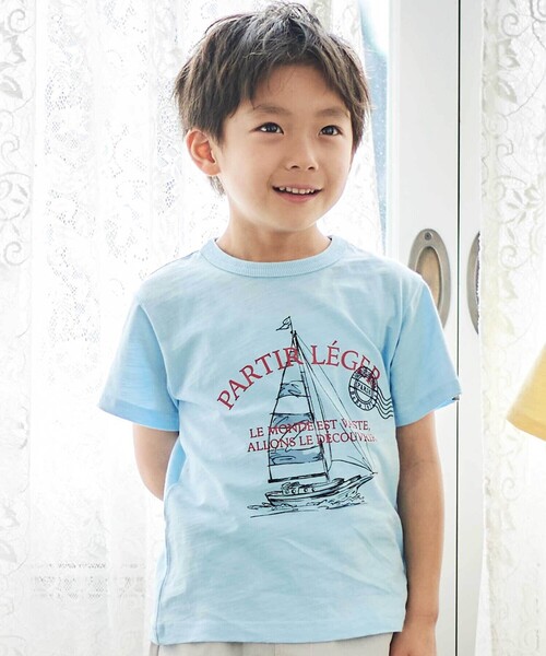 BeBe（ベベ）の「スラブ天竺乗り物スケッチ半袖Tシャツ(80~140cm)（Tシャツ/カットソー・キッズ・ブルー/イエロー/ブラック・120cm/140cm/130cm/110cm）」の3枚目の写真