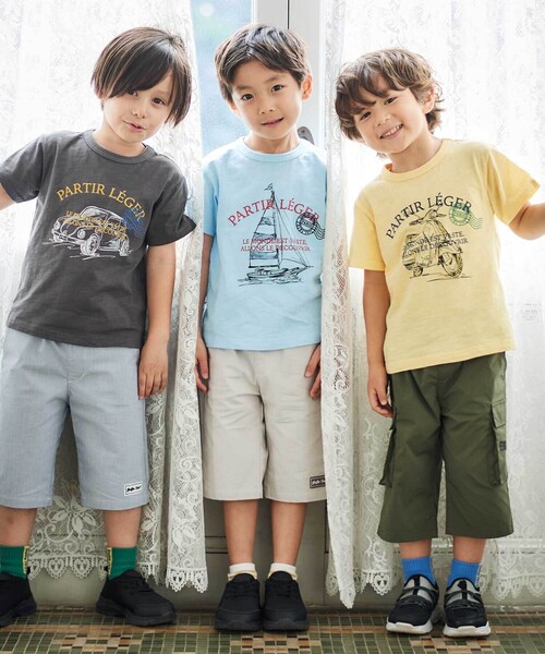 BeBe(ベベ)の「スラブ天竺乗り物スケッチ半袖Tシャツ(Tシャツ/カットソー・キッズ・ブルー/イエロー/ブラック・120cm/140cm/130cm/110cm)」の6枚目の写真