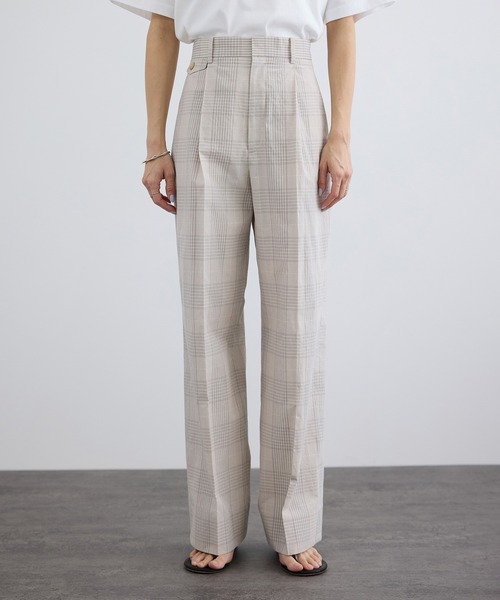 SALON adam et rope'（サロン アダム エ ロペ）の「エンザイムコットンスラックス / FABRICA（スラックス・レディース・ベージュ・M/S）」の3枚目の写真