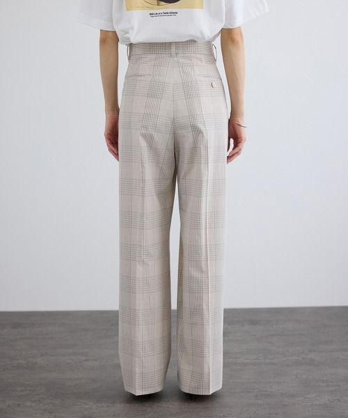 SALON adam et rope'（サロン アダム エ ロペ）の「エンザイムコットンスラックス / FABRICA（スラックス・レディース・ベージュ・M/S）」の5枚目の写真