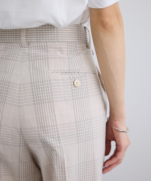 SALON adam et rope'（サロン アダム エ ロペ）の「エンザイムコットンスラックス / FABRICA（スラックス・レディース・ベージュ・M/S）」の10枚目の写真