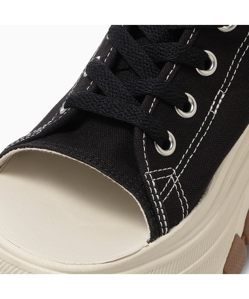 CONVERSE(コンバース)の「CONVERSE ALL STAR TREKWAVE CUTOUT SANDAL(コンバース オールスター トレックウエーブ カットアウト サンダル)(サンダル・レディース・ブラック系/ブラック・25cm/24cm/23cm)」の8枚目の写真