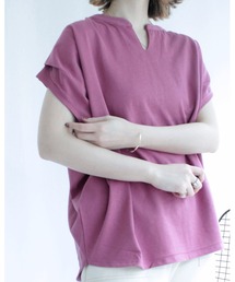 キーネックフレンチスリーブカットソー