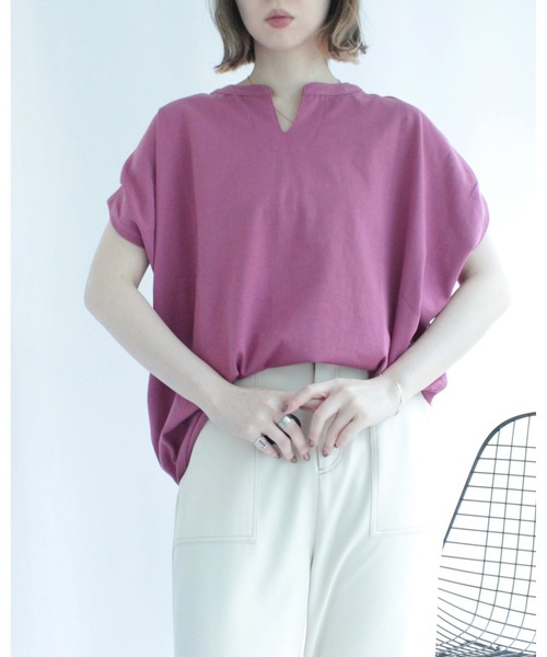amini(アミニ)の「キーネックフレンチスリーブカットソー(Tシャツ/カットソー・レディース・アイボリー/ブラック/チャコールグレー/ピンク・MEDIUM)」の12枚目の写真