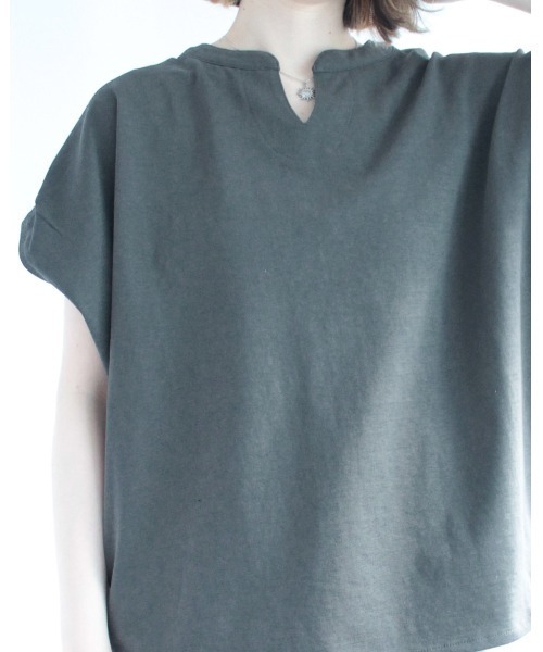 amini(アミニ)の「キーネックフレンチスリーブカットソー(Tシャツ/カットソー・レディース・アイボリー/ブラック/チャコールグレー/ピンク・MEDIUM)」の22枚目の写真