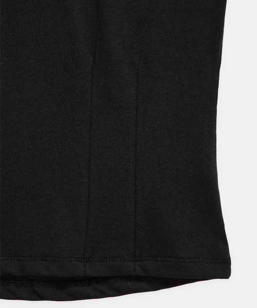 ETRE AU SOMMET(エトレオソメ)の「Dart Line V-Neck Slim Top (Black)(Tシャツ/カットソー・レディース・ブラック・FREE)」の3枚目の写真