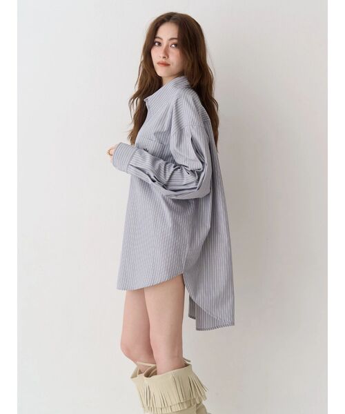 EVRIS（エヴリス）の「SUNNYオーバーサイズシャツ（シャツ/ブラウス・レディース・ブルー/グレー/イエロー・FREE）」の6枚目の写真