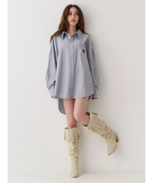 EVRIS（エヴリス）の「SUNNYオーバーサイズシャツ（シャツ/ブラウス・レディース・ブルー/グレー/イエロー・FREE）」の10枚目の写真