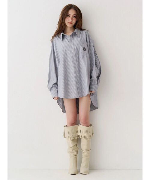 EVRIS（エヴリス）の「SUNNYオーバーサイズシャツ（シャツ/ブラウス・レディース・ブルー/グレー/イエロー・FREE）」の11枚目の写真