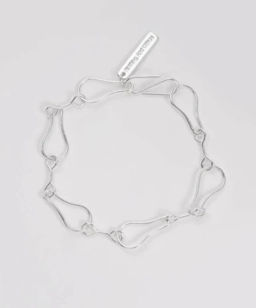 Nothing And Others(ナッシングアンドアザーズ)の「Nothing And Others/ナッシングアンドアザーズ/Clip Motif Chain Bracelet(ブレスレット・レディース・シルバー・F)」の3枚目の写真
