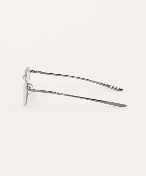 BALENCIAGA(バレンシアガ)の「【BALENCIAGA/バレンシアガ】スクエア サングラス BB0494SA 004 61 シルバー系(サングラス・メンズ・シルバー・FREE)」の2枚目の写真