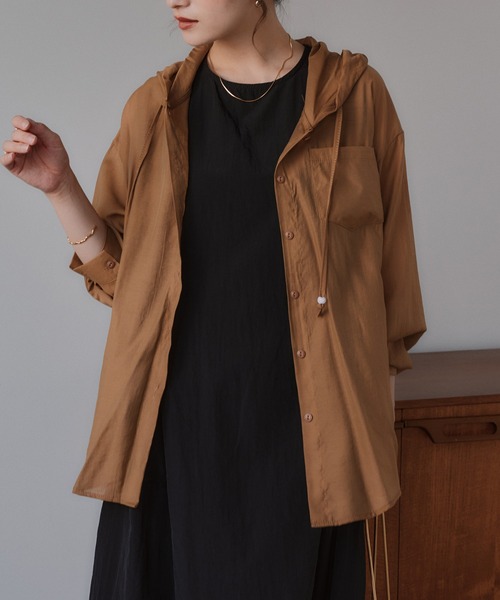 210nouve(トゥージュヌーブ)の「フード付き オーバーサイズ シャツ(シャツ/ブラウス・レディース・グリーン/ピンク/ホワイト・FREE)」の4枚目の写真