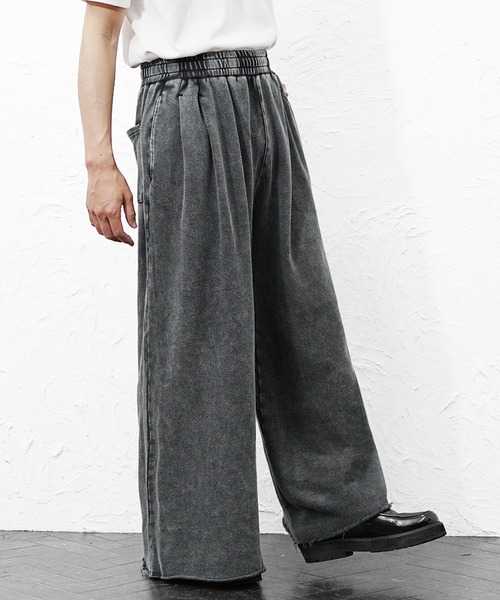 MinoriTY(マイノリティ)の「【MinoriTY】スウェット2タックワイドスラックス セミワイドパンツ 春服 メンズ(チノパンツ・メンズ・グレー系その他/グレー/ブラック系その他・L/LL/M)」の2枚目の写真