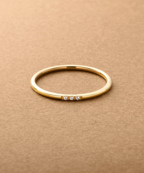 Cream dot.(クリームドット)の「【サージカルステンレス】品よく煌めく、小粒ビジューのステンレス製リング(リング・レディース・シルバー/ゴールド/ピンクゴールド・12号/9号/7号/20号/17号/15号)」の10枚目の写真