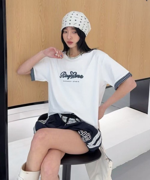 DIAVEL（ディアベル）の「[3color]チェックレイヤード貼り布刺繍ロゴTシャツ（Tシャツ/カットソー・レディース・ホワイト/ベージュ/ブラック・M）」の12枚目の写真
