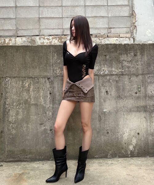 ETRE AU SOMMET(エトレオソメ)の「Bust Line Lace Bodysuit (Black)(Tシャツ/カットソー・レディース・ブラック・FREE)」の14枚目の写真