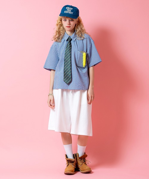 an meets zakka(アンミツザッカ)の「an meets zakka 大粒ジルコニアチェーンピアス(ピアス(両耳用)・レディース・シルバー/ゴールド・ONESIZE)」の4枚目の写真