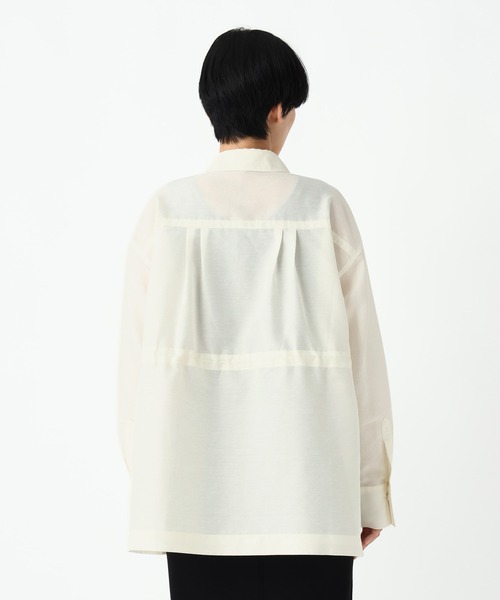 Elura（エルーラ）の「遮熱UVシアシャツジャケット/1000110（その他アウター・レディース・カーキ/オフホワイト/チャコールグレー・FREE）」の13枚目の写真