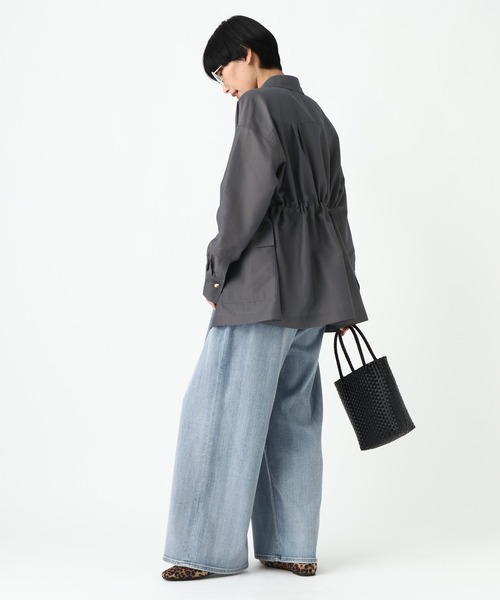 Elura（エルーラ）の「遮熱UVシアシャツジャケット/1000110（その他アウター・レディース・カーキ/オフホワイト/チャコールグレー・FREE）」の7枚目の写真
