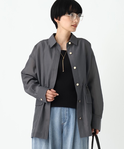 Elura（エルーラ）の「遮熱UVシアシャツジャケット/1000110（その他アウター・レディース・カーキ/オフホワイト/チャコールグレー・FREE）」の8枚目の写真