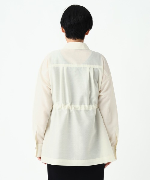 Elura（エルーラ）の「遮熱UVシアシャツジャケット/1000110（その他アウター・レディース・カーキ/オフホワイト/チャコールグレー・FREE）」の15枚目の写真