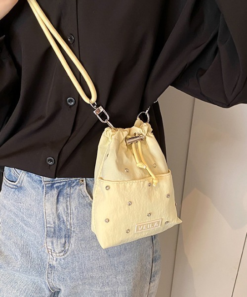 boemy(ボエミー)の「ビジューデザイン ミニショルダーバッグ(ショルダーバッグ・レディース・ブラック/イエロー/ベージュ/ピンク・FREE)」の8枚目の写真