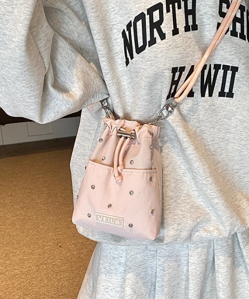 boemy(ボエミー)の「ビジューデザイン ミニショルダーバッグ(ショルダーバッグ・レディース・ブラック/イエロー/ベージュ/ピンク・FREE)」の9枚目の写真
