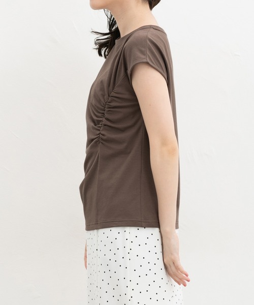 Honeys(ハニーズ)の「【ハニさら・接触冷感・UVカット】アシメギャザートップス(Tシャツ/カットソー・レディース・ダークブラウン系1/ブラック/グレイッシュベージュ・L/LL/M/S)」の17枚目の写真