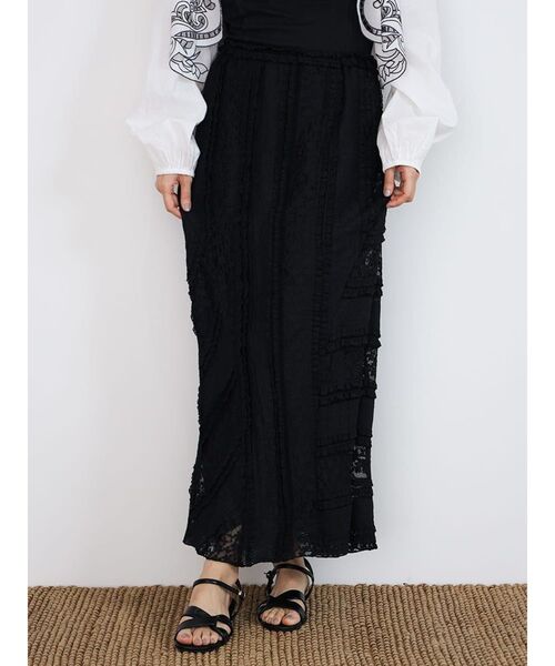 FIKA.(フィーカ)の「Lace panel frill skirt(スカート・レディース・ブラック/オフホワイト・MEDIUM)」の9枚目の写真