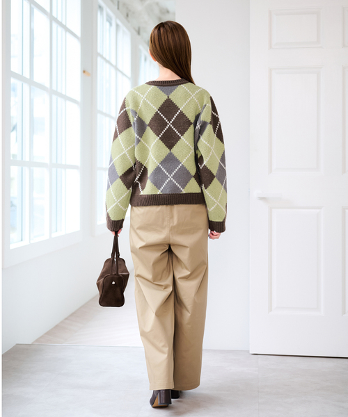 U by SPICK&SPAN(ユーバイスピックアンドスパン)の「ダブルジャガードアーガイルニット(ニット/セーター・レディース・ネイビー/ブラウン・FREE)」の5枚目の写真