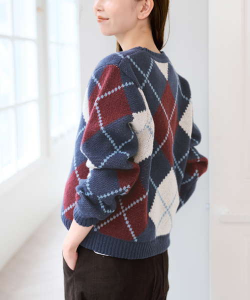 U by SPICK&SPAN(ユーバイスピックアンドスパン)の「ダブルジャガードアーガイルニット(ニット/セーター・レディース・ネイビー/ブラウン・FREE)」の22枚目の写真