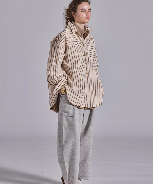 Kelen(ケレン)の「「KELEN / ケレン」釦ダウンデザインストライプシャツ(シャツ/ブラウス・レディース・サックスブルー/ベージュ/ライトベージュ・S/M)」の6枚目の写真