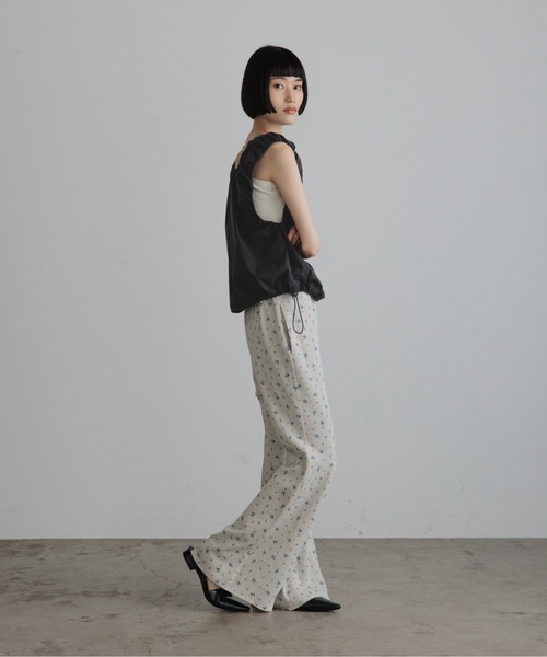 LOWRYS FARM(ローリーズファーム)の「2WAYバルンノースリーブ 1049041(シャツ/ブラウス・レディース・グリーン/ブラック/ホワイト・FREE)」の22枚目の写真