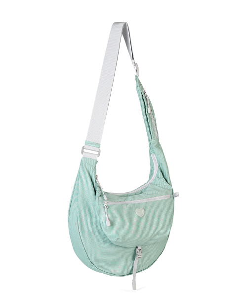 FENNEC（フェネック）の「AIRY SLING BAG - MINT（ショルダーバッグ・レディース・その他・FREE）」の3枚目の写真