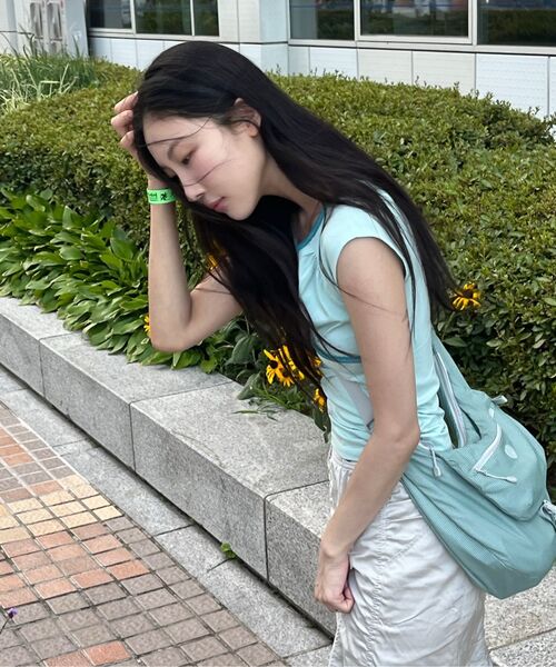 FENNEC（フェネック）の「AIRY SLING BAG - MINT（ショルダーバッグ・レディース・その他・FREE）」の13枚目の写真