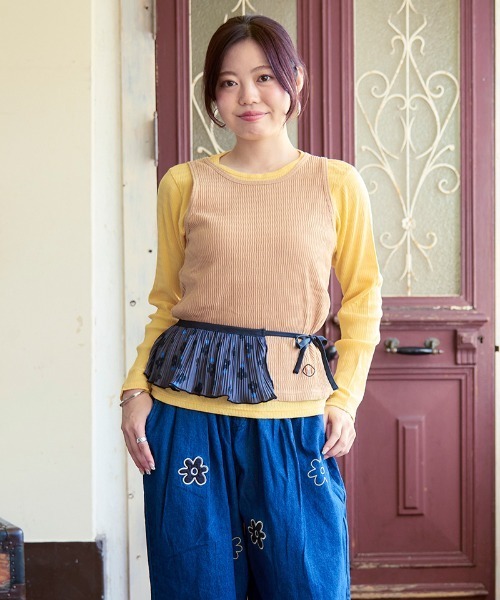 MARKEY'S(マーキーズ)の「ツイストリブタンク&ロンT/おとな(Tシャツ/カットソー・レディース・ワインレッド/ベージュ/オレンジ・160cm)」の1枚目の写真