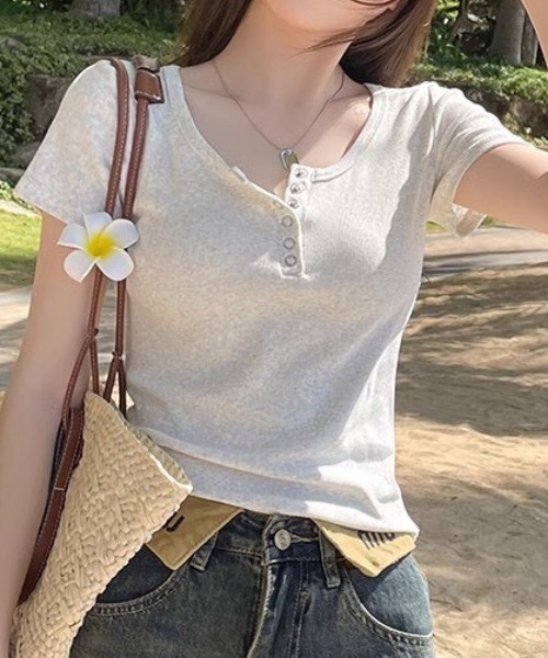 NANEA(ナネア)の「リングドットヘンリーネックT(Tシャツ/カットソー・レディース・グレー/ブラック/ホワイト・LARGE/MEDIUM)」の8枚目の写真