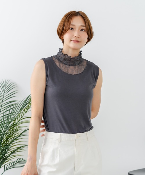 fort point(フォーポイント)の「【C-FORTPOINT/フォートポイント】【上品なハイネックデザインが大人可愛い!】レース切り替えタンクトップ 首元カバー レイヤード 上品 華やか カジュアル フェミニン 通気性(タンクトップ・レディース・チャコールグレー/イエロー系その他/アイボリー/ブラック・FREE)」の6枚目の写真